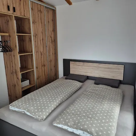 Apartament U Lanovky *
